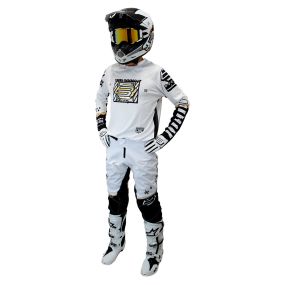 Tenue Complète Bud Error 404 Blanc / Noir / Or