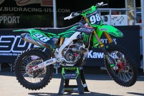 Kit déco replica Team Bud 16 complet sans housse de selle